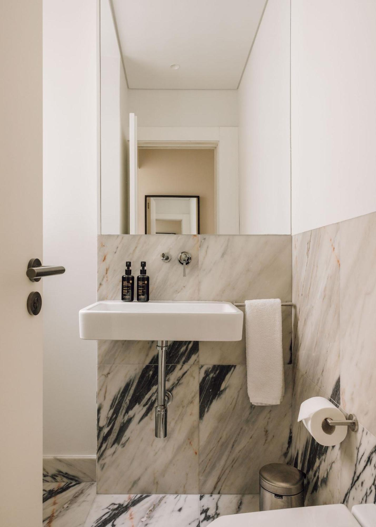 Ando Living - Sao Nicolau House Apartament Lizbona